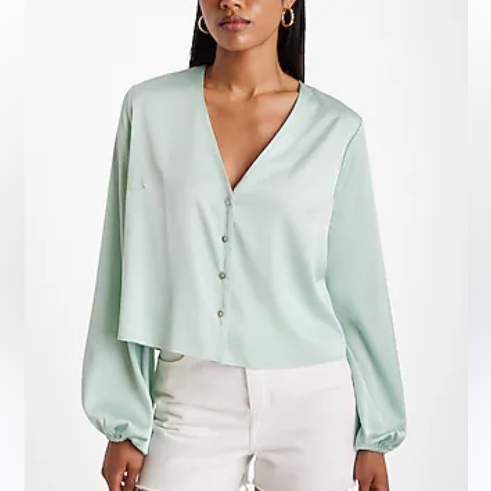 Express Light Green V-Neck Blouse with Balloon Sleeves